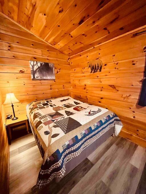 Willow Cabin Thompsonville 外观 照片